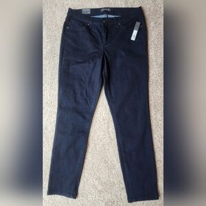 NWT Limited size 6 ankle skinny
